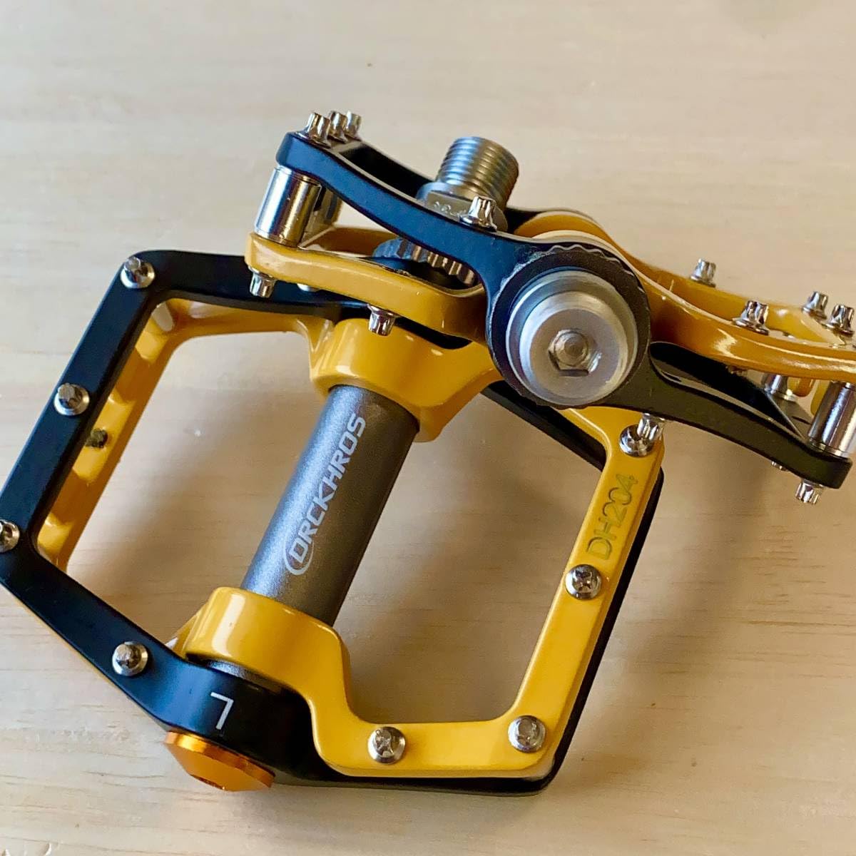 KORE GASS イエロー ペダル KORE GASS イエロー ペダル