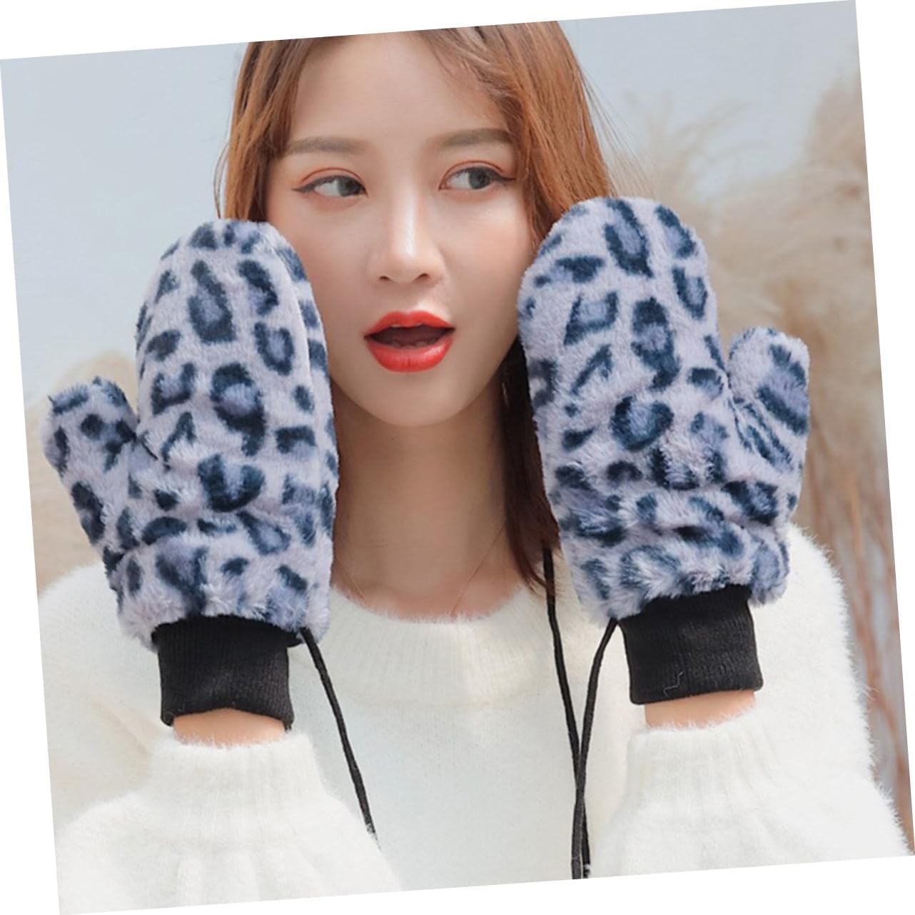 FRCOLOR 1Pair Warm Neck Hanging Gloves for Winter Outdoor Cycling Thicken Full Finger Riding Gloves for Cold Weather Durable and Breathable Material Fashionable Design for Students