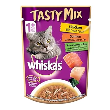 Whiskas Adult (1+ Year) Tasty Mix Wet Cat Food Made with Real Fish, Chicken with Salmon Wakame Seaweed in Gravy - 70g Pouch