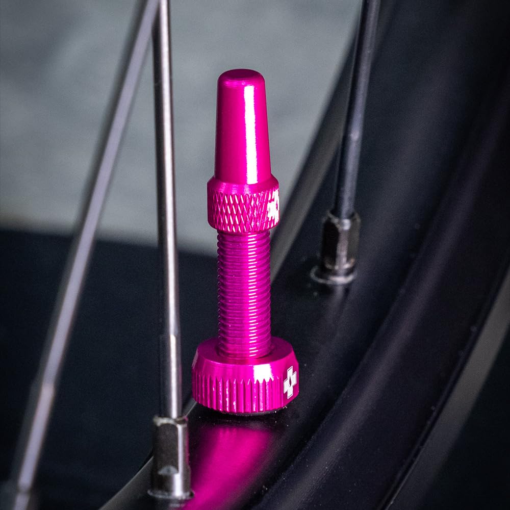 Muc-Off Valvole Presta Rosa, 44 mm - Valvole Tubeless per Bici, con Strumento Smonta Valvola Incluso - di Alta Qualità e Senza Perdite