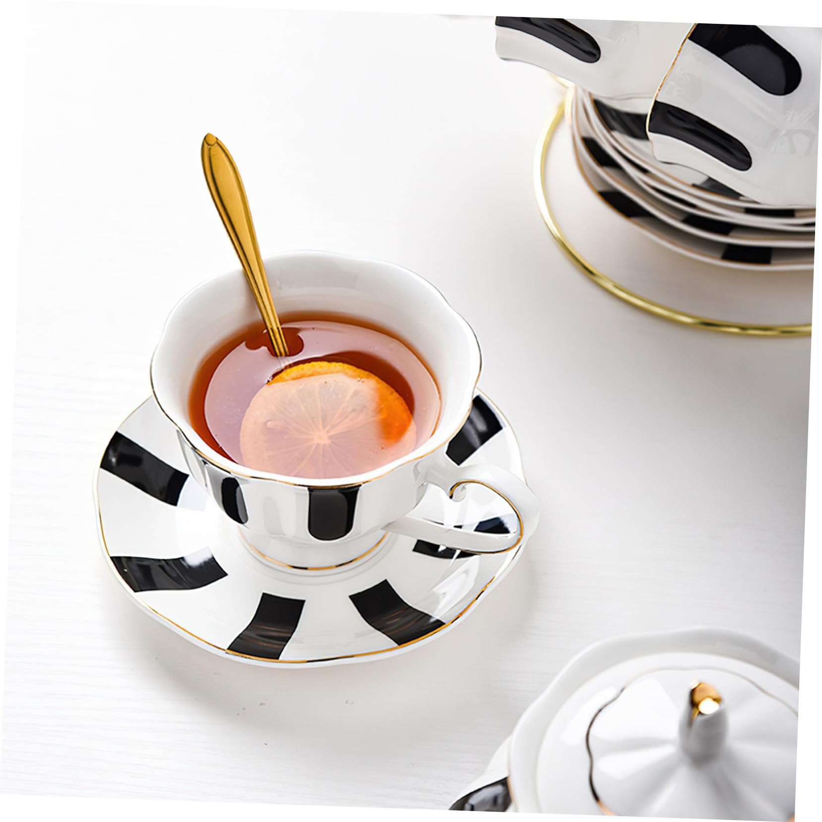 TOYANDONA Set Tazze da Tè in Ceramica Piattino a Pois, Tazza da Tè Pomeridiano Manico Anti-scottatura, per Uso Domestico e Regali di Compleanno
