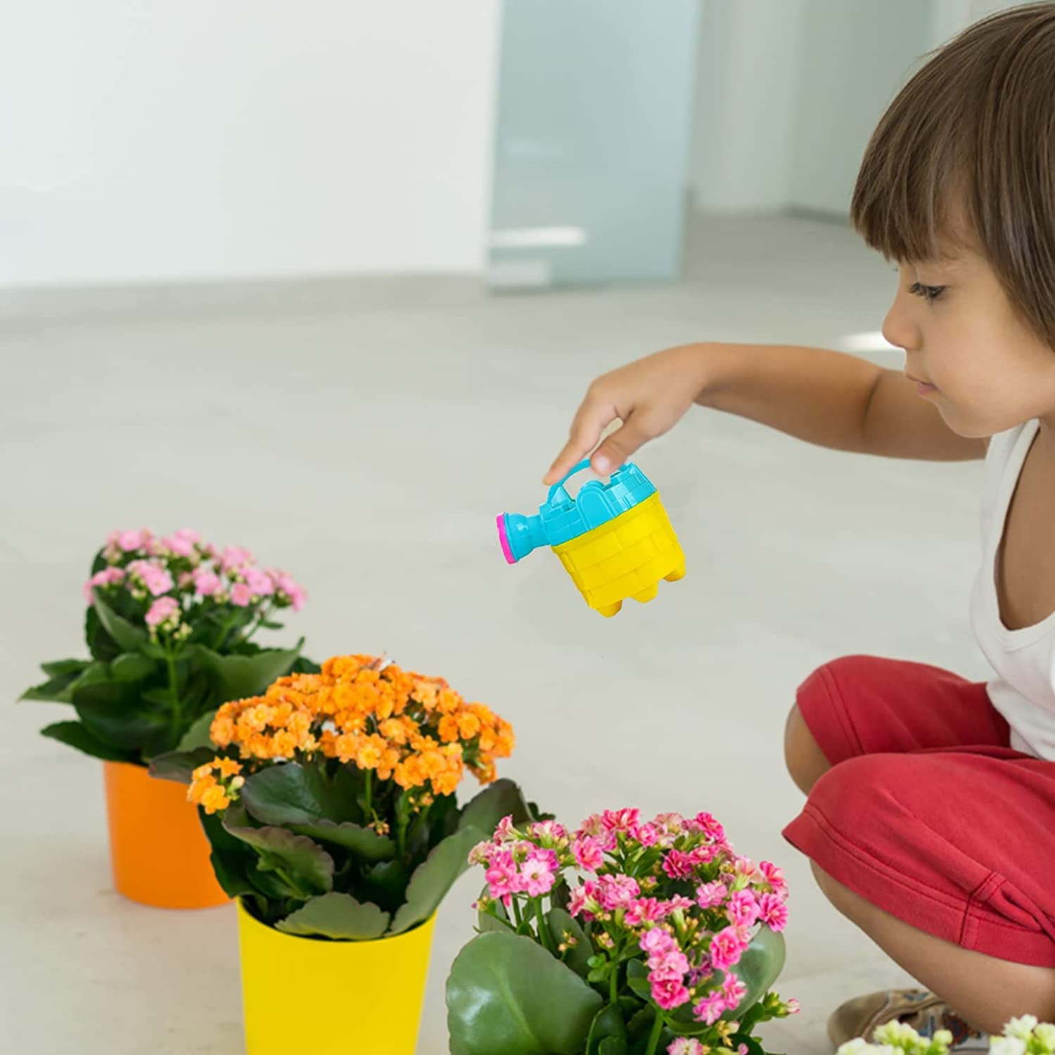 Regaderas para niños (Mini), paquete de 6 unidades, plástico de 4.5 pulgadas, herramientas de plantación de jardinería para niños y niños pequeños, regalos de fiesta en la playa, juguetes 3