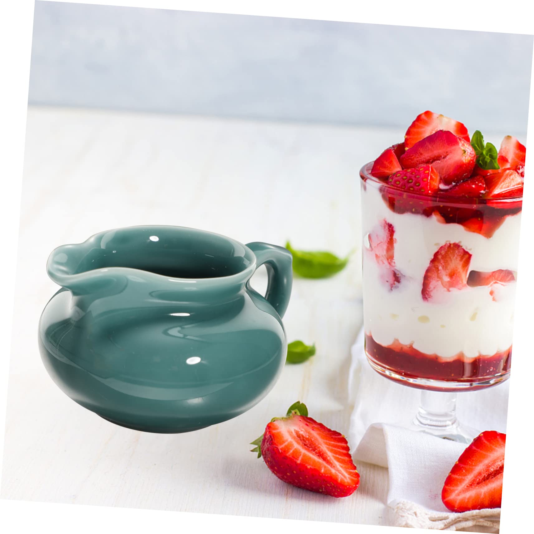 MUCKLILY Stylish Lip Spout Gravy Boat Elegant Porcelain Sauce Bowl for Dinnerware Set Condiment Cup