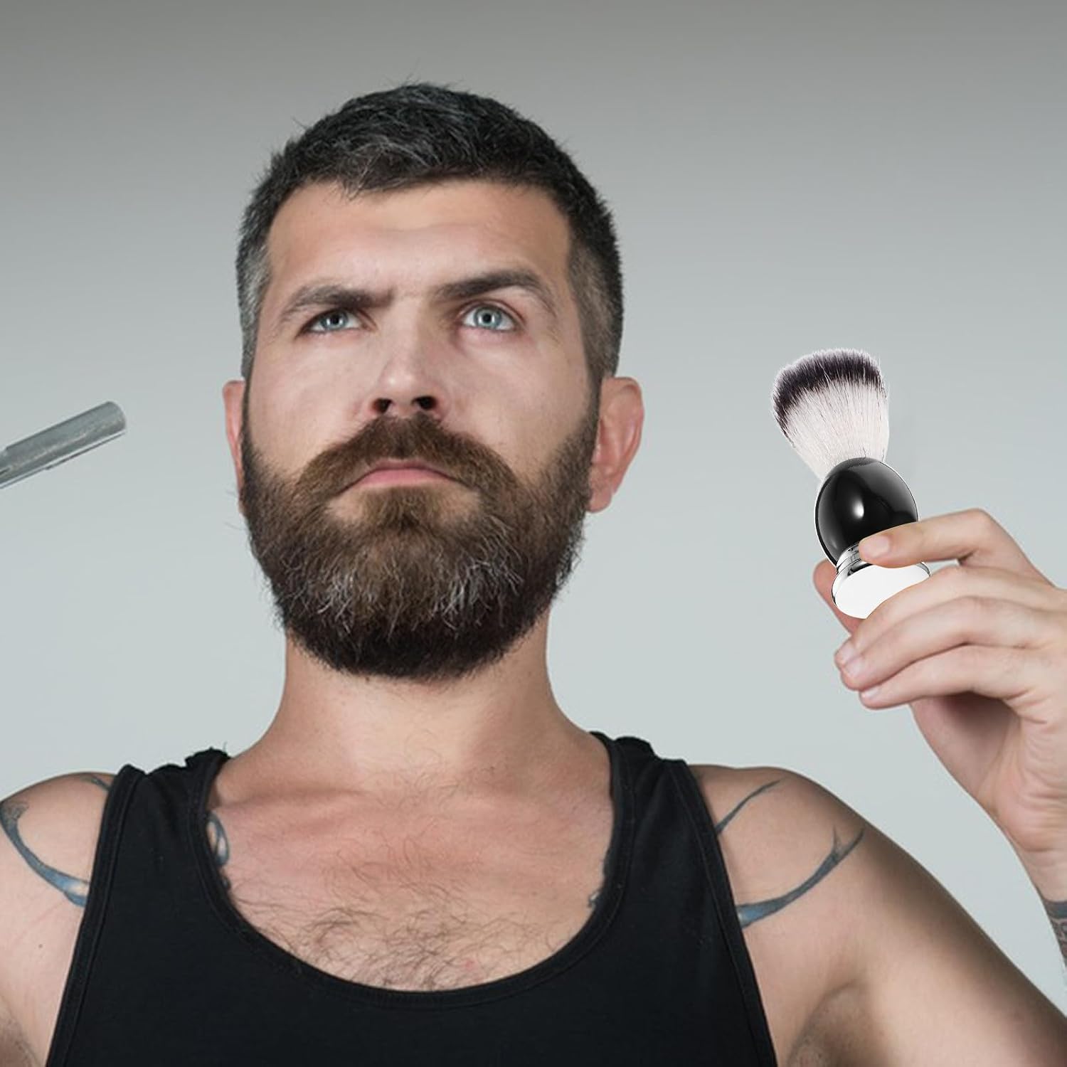Ciieeo Professional Shaving Brush for Men and Nylon Bristles with Resin Handle for Removing Dead Skin Cells and Achieving a Closer Shave, for Salon Use and Beard Care