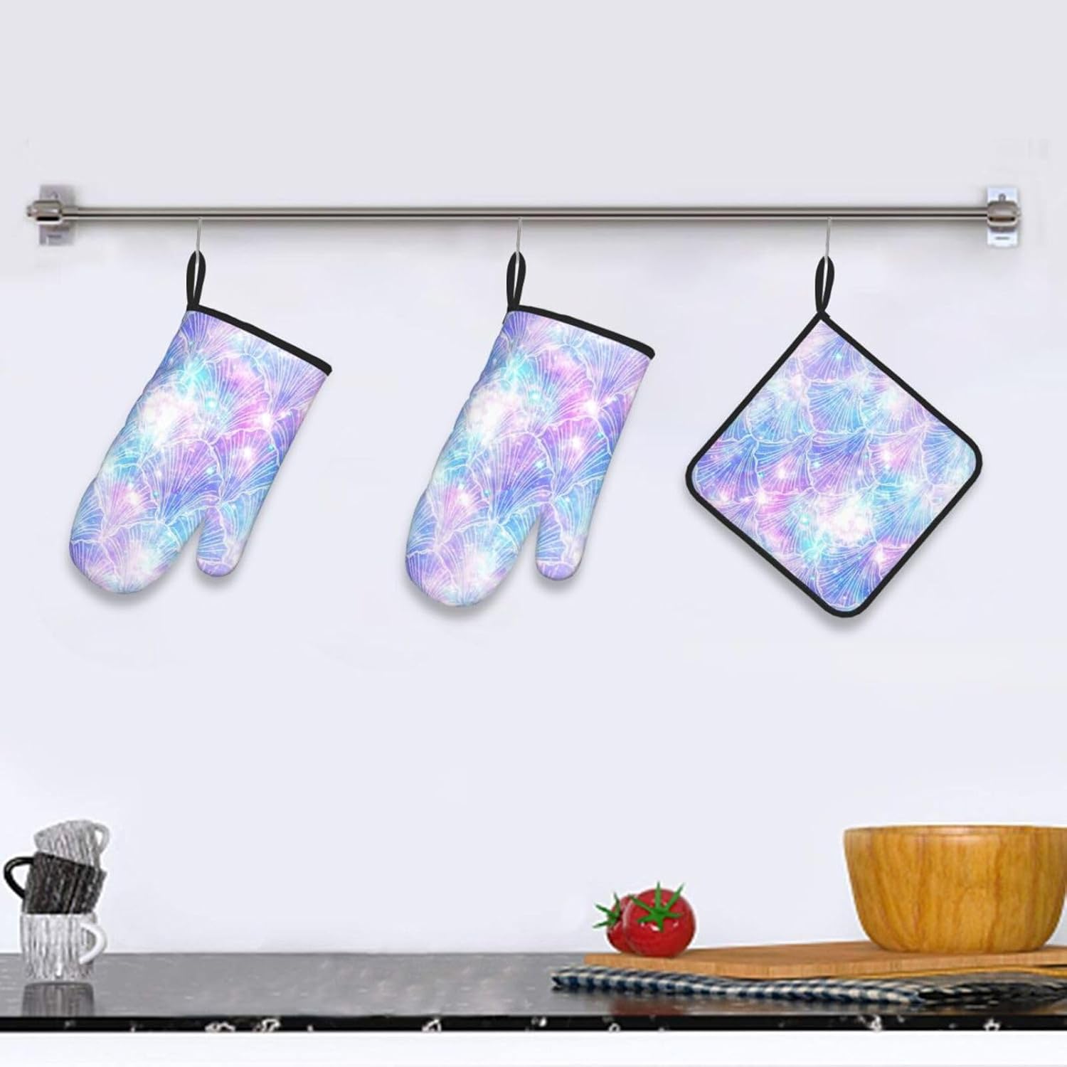 Mermaid Scale Print Heat Resistant Microwave Gloves, Used for Baking, Cooking, and Fashion Kitchen Essentials