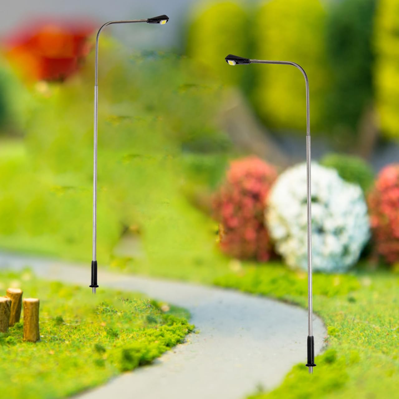 Baluue Miniature Street Lamp Model 4-Pack 4.3 Inch Metal Lamp Post Mini Garden Decoration for Dollhouse Table Outdoor and Indoor Display