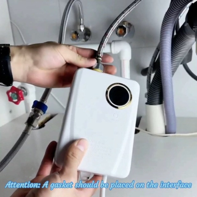 家電 Kitchen water heater Tankless Water Heater Electric 110V, 3000W Instant Portable On