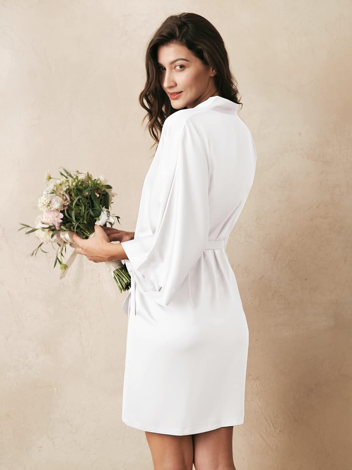 AW BRIDAL Silk Robes for Women, Short Bridesmaid Robes for Bridal Wedding Party, Bride Satin Bathrobe with Long Sleeve - Image 2
