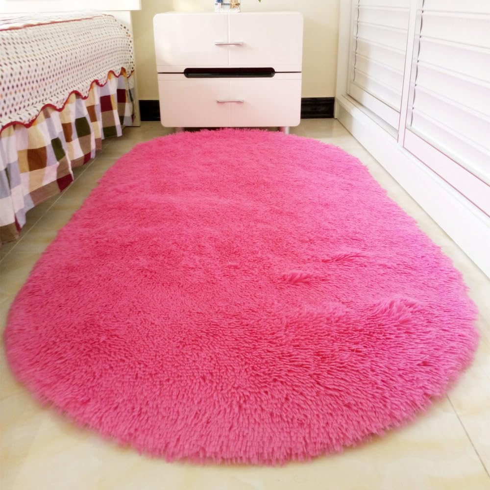 Tapis lavable à la main en peluche blanche pour éviter les glissades