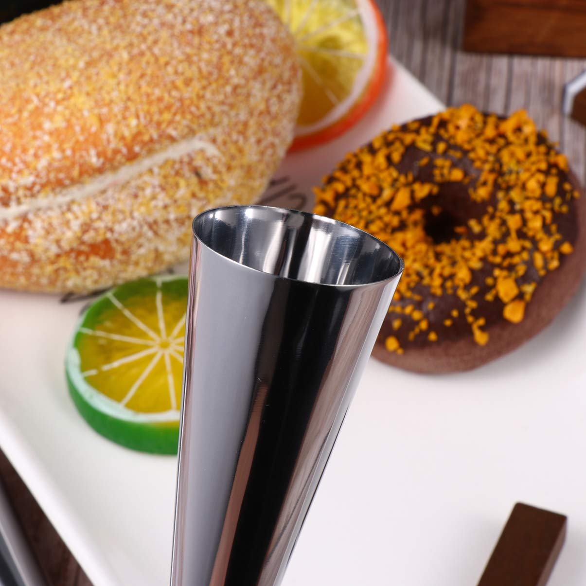 GRIRIW 9pcs Stainless Steel Croissant Mould Conical Shaped Baking Tools for Artisan Bread Making and Reusable Baking Supplies