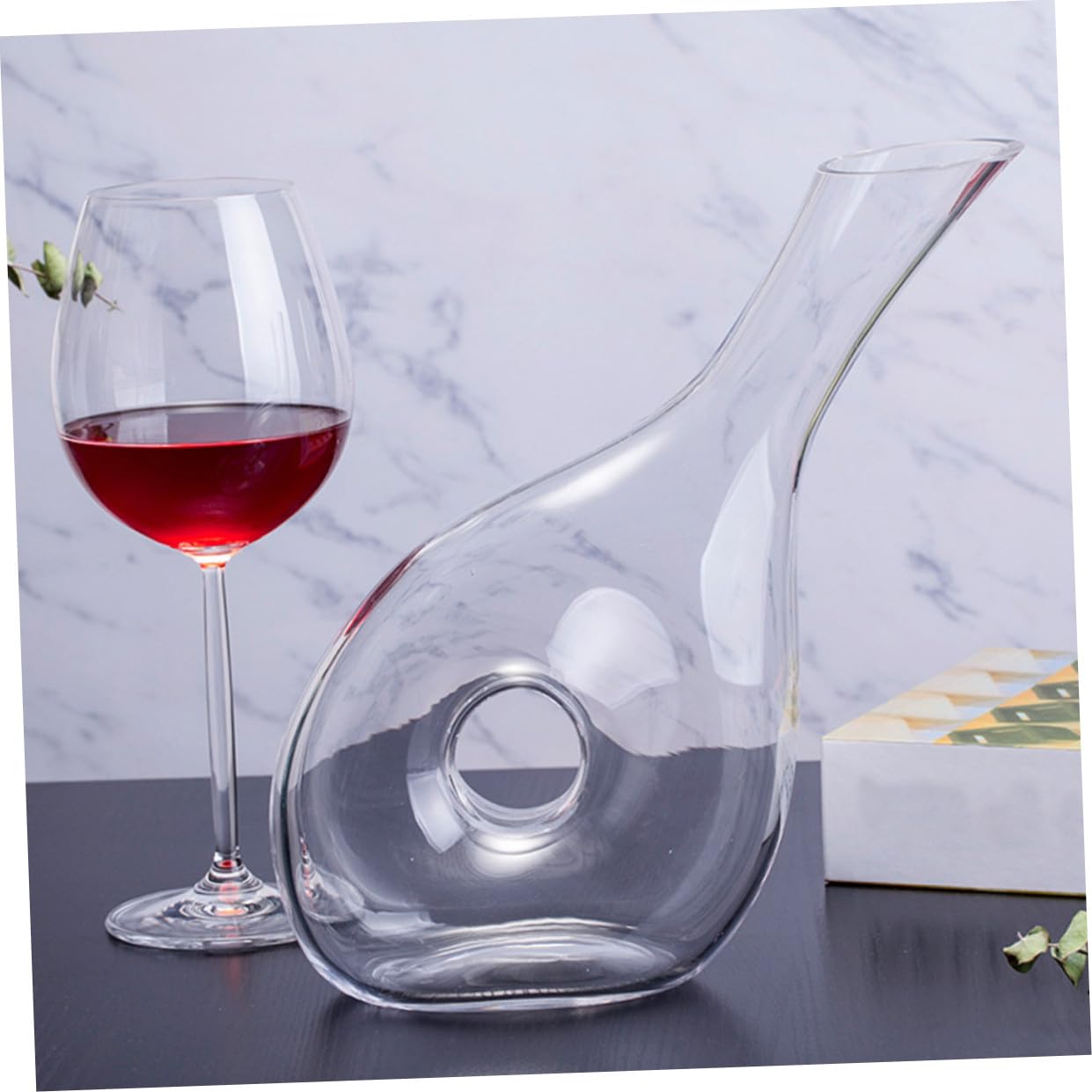 OUNONA Aérateur à Vin Créatif en Verre Cristal Verseur Plat pour Améliorer le Bouquet Saveur du Vin à Domicile Élégant et Fonctionnel