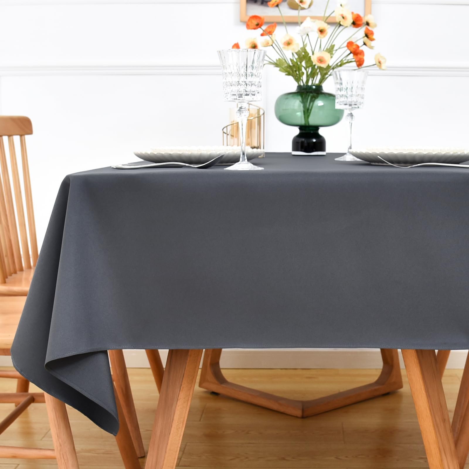 NEWISHER Grey Square Tablecloth - 138x138 cm (54x54 inch) - Heavy Duty Polyester Fabric Tablecloths, Washable Solid Table Cover for Dining, Kitchen, Home Party, Outdoor Indoor Use
