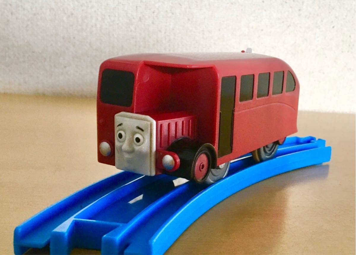 Amazon | レア 廃盤 バスのバーティー 動力車 プラレール トーマス 