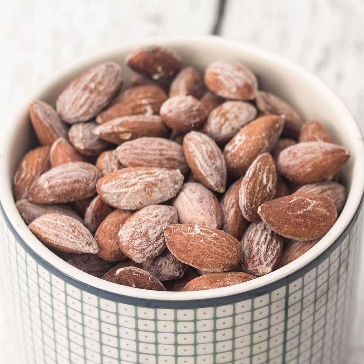 See full amazon price history chart for Nutty Yogi Healthy Treat Roasted Salted Almonds, Whole, Food For The Brain; 250 Gm Nutty Yogi Healthy Treat Roasted Salted Almonds, Whole, Food For The Brain; 250 Gm (B082V4MTRF) Amazon Price History, Amazon Price Tracker
