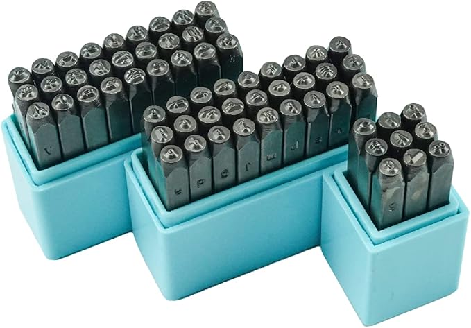 Amazon Co Jp レザークラフト ポンチ 筆記体風 刻印 ハンドメイド アルファベット 大文字 小文字 数字 英語 打刻印 銅板 真鍮板 アルミ版 Elrinrin 青 63本セット ホビー