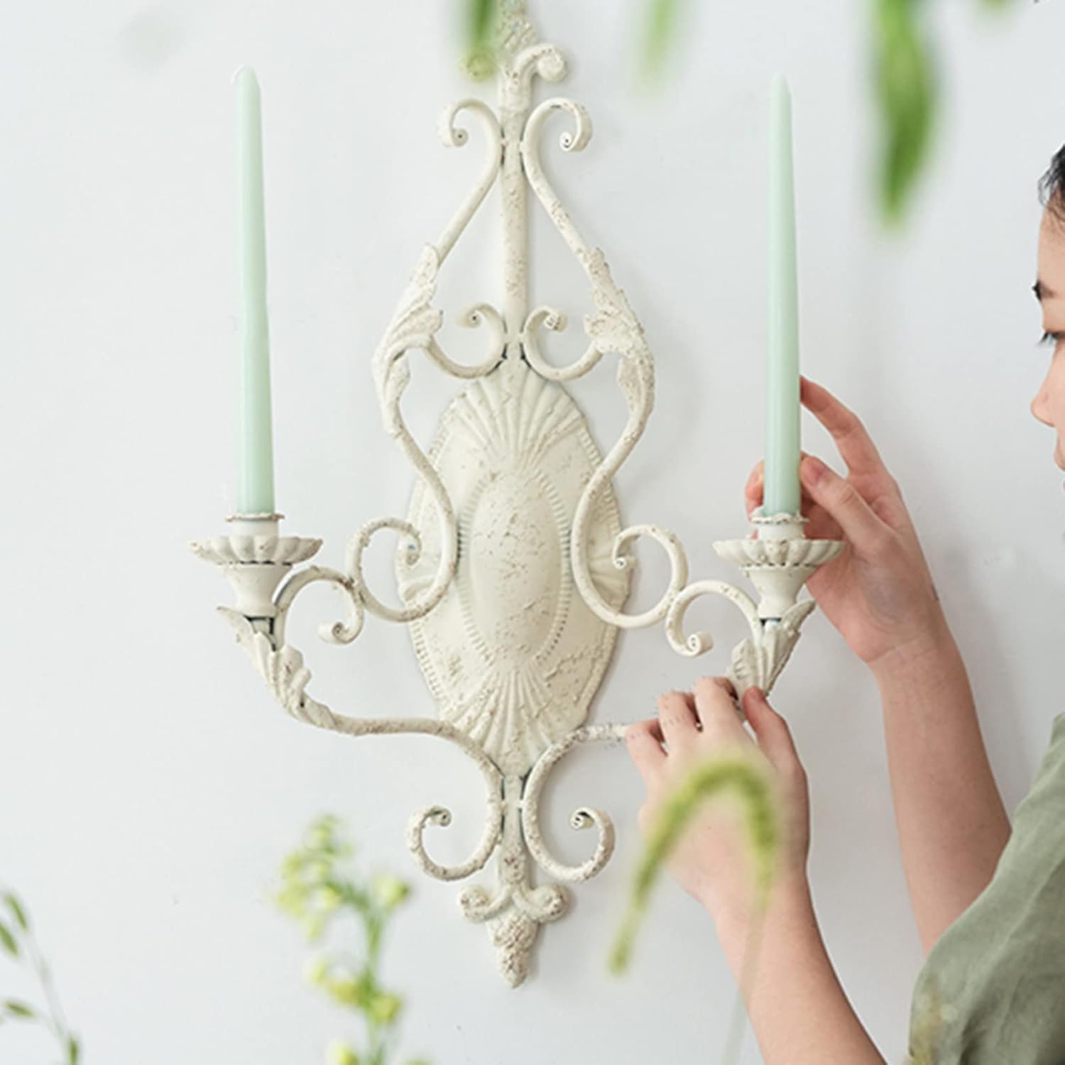 Vintage Chic White Wall Sconce Candle Holder Metal Wall Decorations for Living Room, Bathroom, Dining Room, Set of 2