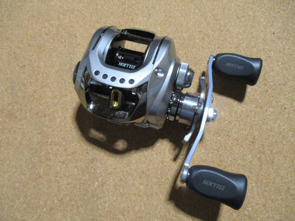 Amazon.co.jp: ダイワ ジリオン 100PL クレイジークランカー 4.9:1  