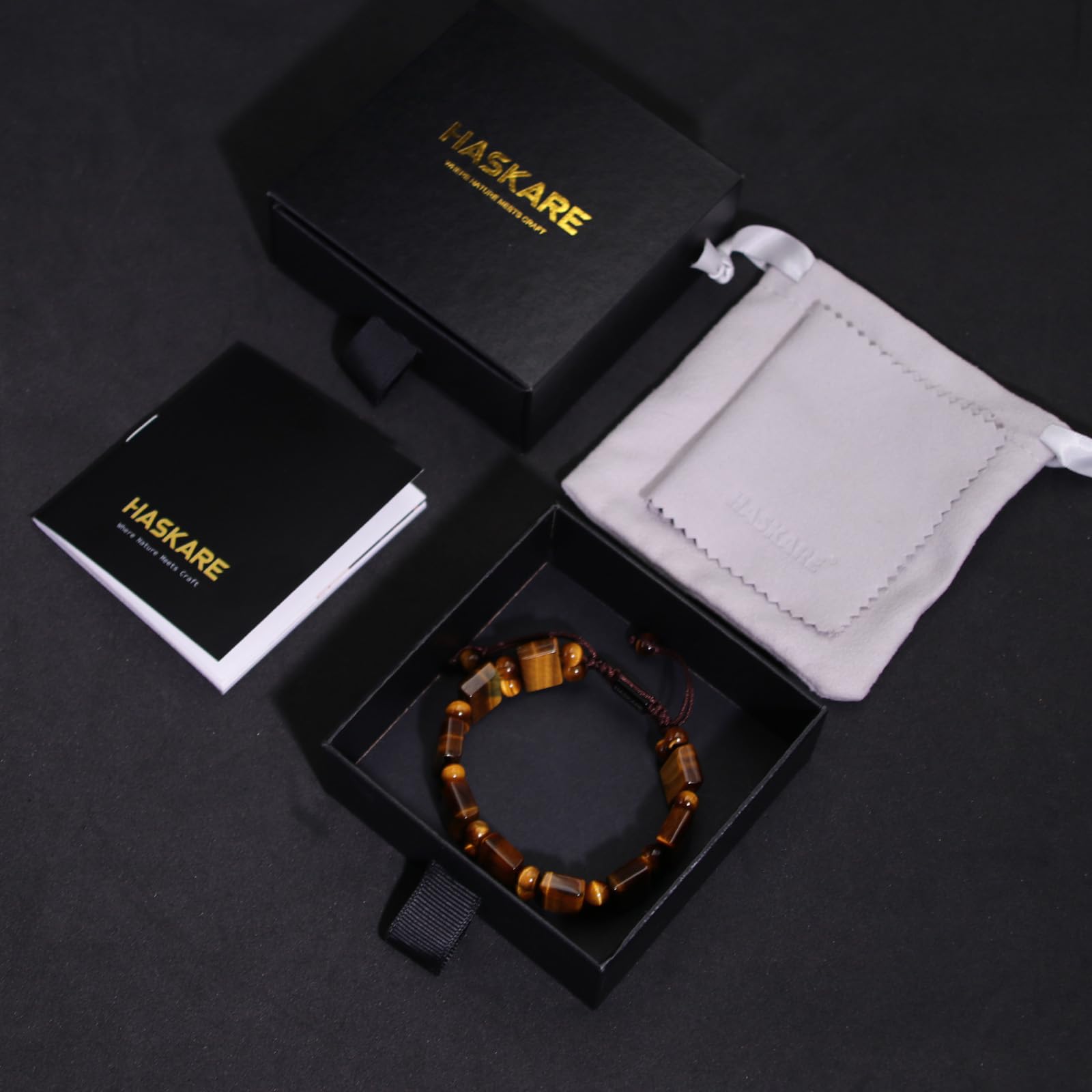 HASKARE Tigerauge-Schutzarmband für Männer – Handgefertigtes Armband mit Echtkristall-Tigerauge-Perlen, Robustes Zugverschluss-Edelsteinarmband, Geschenk für Papa zu Weihnachten & Vatertag