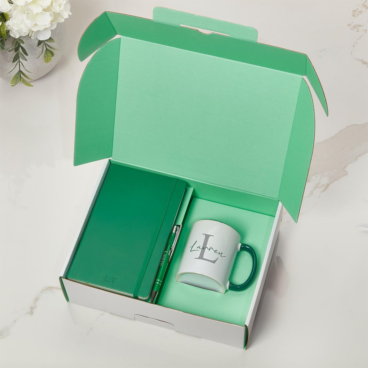 3P DIRECT Personalised Corporate Gift Set Box - Custom Notebook, Pen & Initial Mug Gift Set Graduate Gifts Gifting for Employees Business - Corporate Christmas Xmas Presents for Staff (Green)