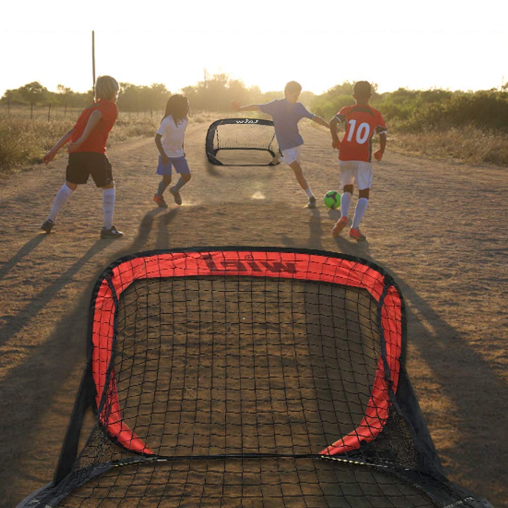 Wiel Set di 2 porte da calcio pop up, reti da calcio portatili per bambini per allenamento in giardino e gioco di squadra, 121 x 81 cm, set da porta pieghevole rosso/nero con borsa per il trasporto,