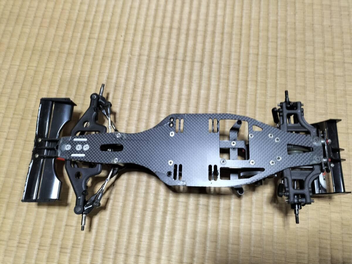 Amazon.co.jp: K's Factory F1 4輪独立懸架式サスペンション 1/10RC F1