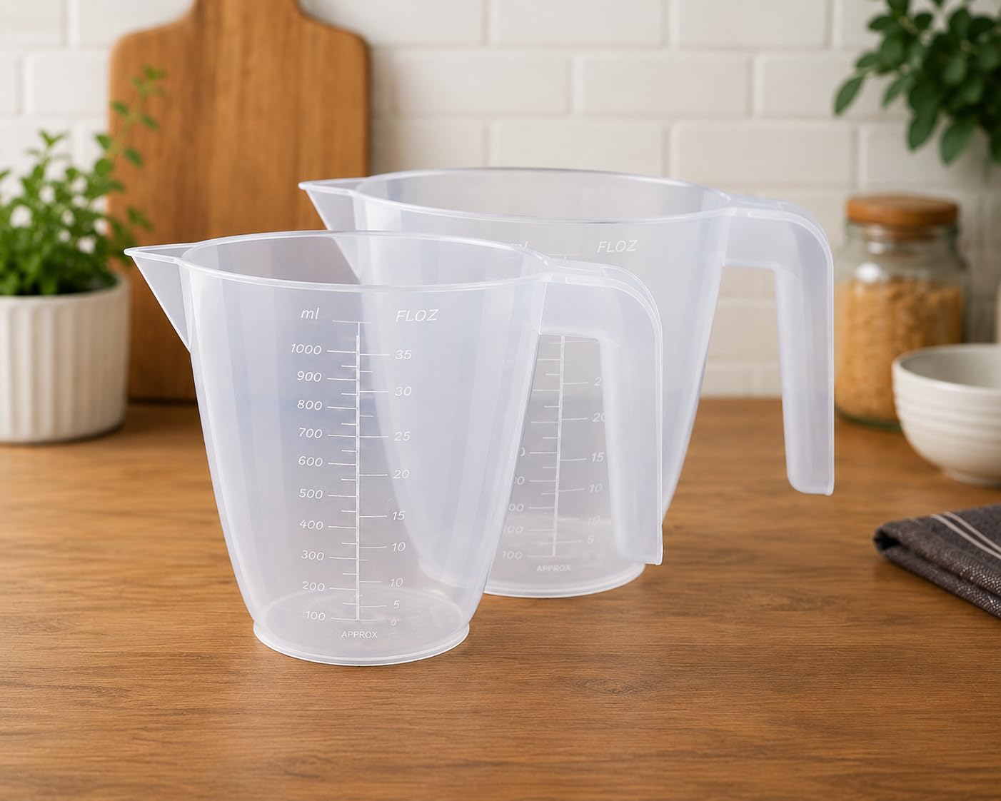 (Pack of 2) AaH1-1L Plastic Measuring Jug – Clear Measuring Cup with Easy-Read Graduations, Ergonomic Handle & Pouring Spout – Lightweight, Durable, BPA Free, Dishwasher Safe Kitchen Jug