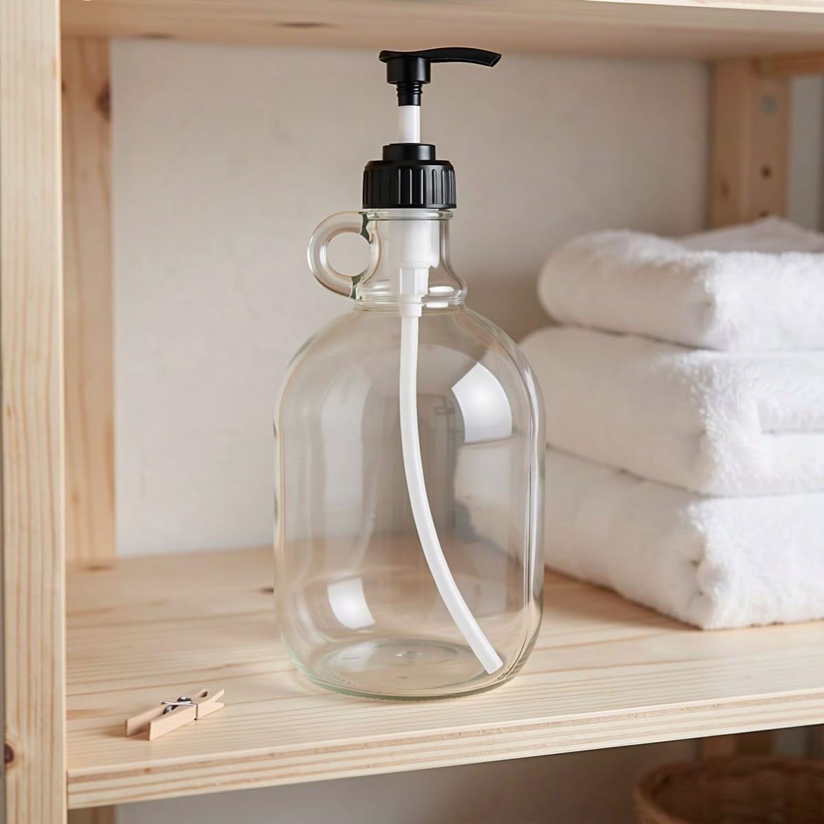 Glass Laundry Detergent Pump Dispenser Bottle 2kg with Black Pump