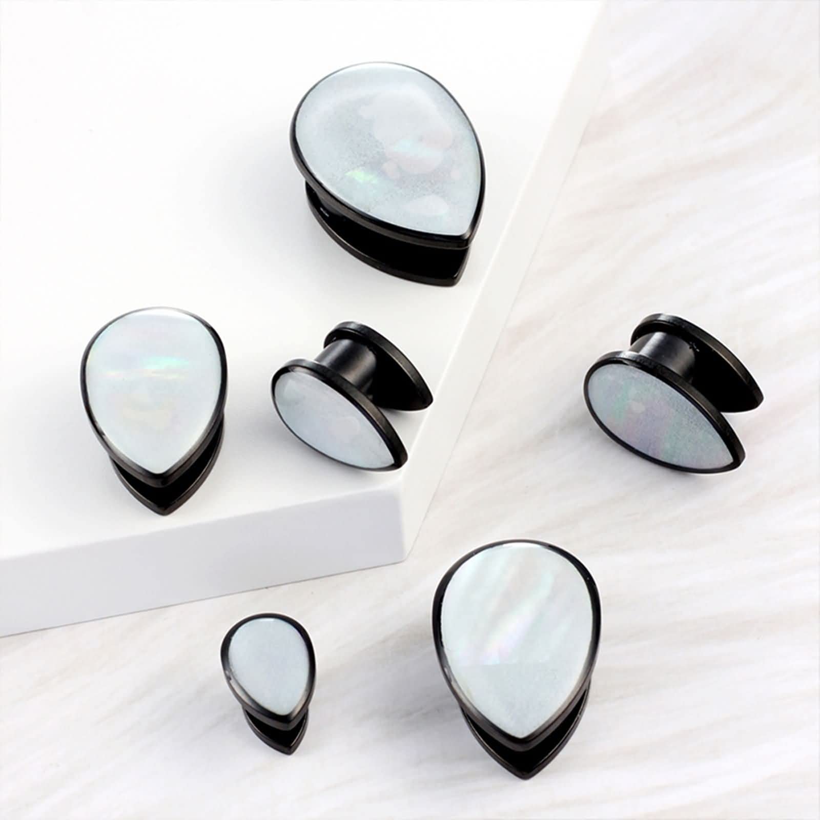 Daesar Tunnel Piercing 6-25MM, Ohr Plug Set Tropfen Schwarz mit Weiß Muschel Ohrringe Damen Expander Edelstahl