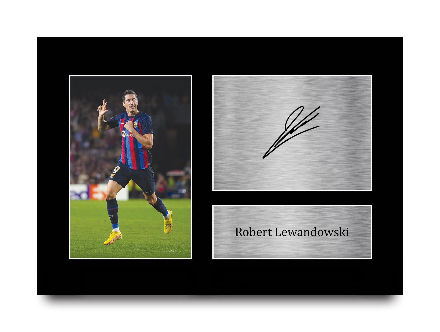 HWC Trading A4 Robert Lewandowski Barcelona Prezenty Drukowane Podpisane Zdjęcie Z Autografem Dla Fanów Piłki Nożnej I Kibiców - A4