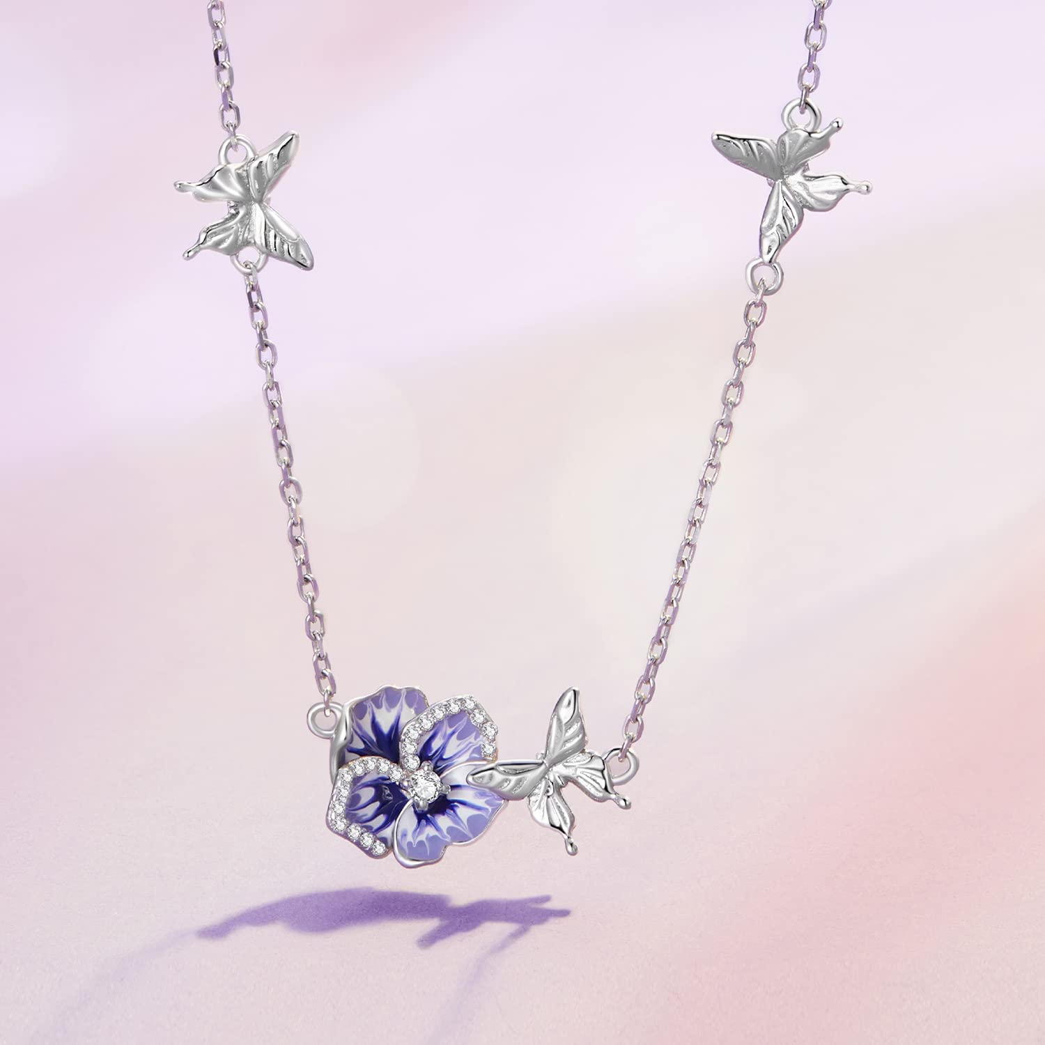 Schmetterlings-Halskette aus Sterlingsilber, tropfenförmige Gänseblümchen-Schmetterlings-Anhänger-Halskette