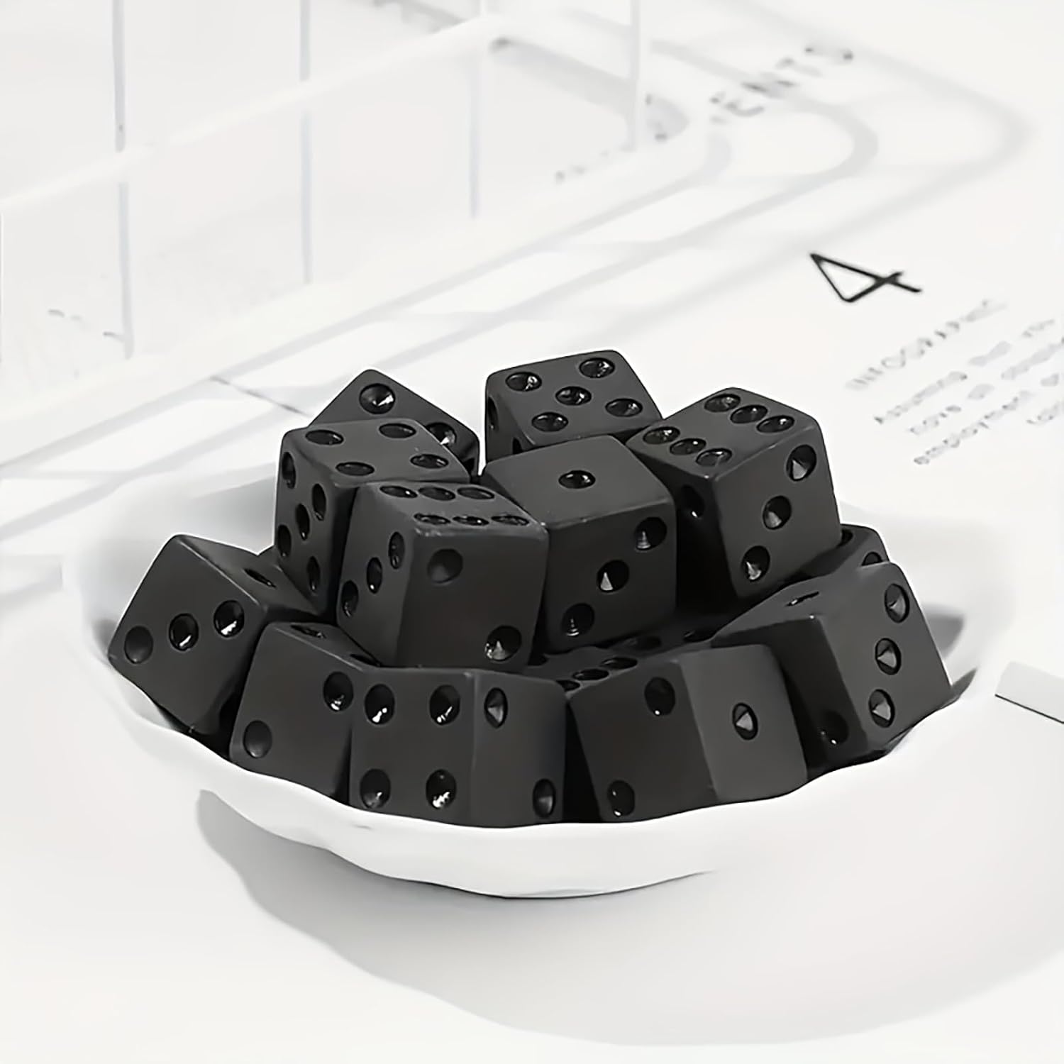 30pcs 16mm(0.63 inch) Black Dice Set – Standard D6 Six-Sided Game Dice for Board Games, Classroom Teaching, Math Activities & Dice Games