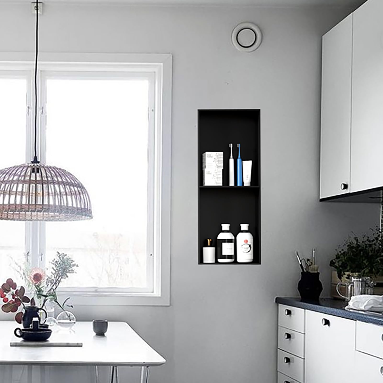 Estante de ducha de acero inoxidable de 90 x 28 cm, doble nivel, instalación sin taladrar, sin azulejos, almacenamiento integrado de jabón y artículos de tocador, elegante acabado negro