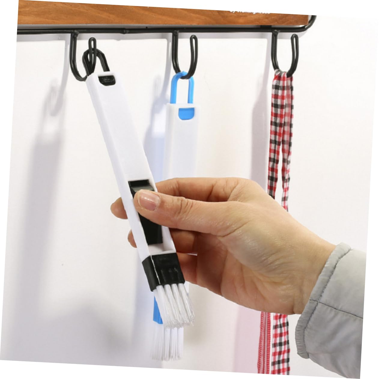 Beavorty Pcs Detachable Dustpan Groove Cleaning Brush Long-Lasting Bristles Corner and Keyboard Cleaning for Window Drawer and Wall Corners