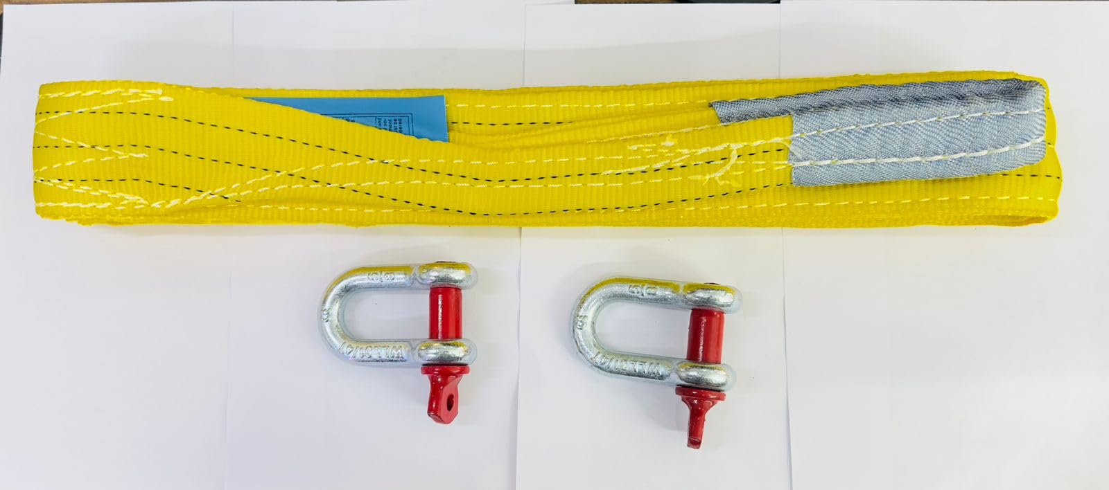 75MM Width 5 Meter Tow Rope Heavy Duty Towing Strap with 2-PC Car Tow Trailer Hook D-Rings Bow Shackle Nylon Car Toe Cable 3000kg Loading Capacity Towing Rope Carry Up for Truck, Off-Road, SUV-image-49