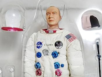 バズ・オルドリン 宇宙飛行士 フィギュア 1/6 ドラゴン Amazon.co.jp: 展示品+廃盤品 DRAGON 1/6 APOLLO 11 Buzz Aldrin