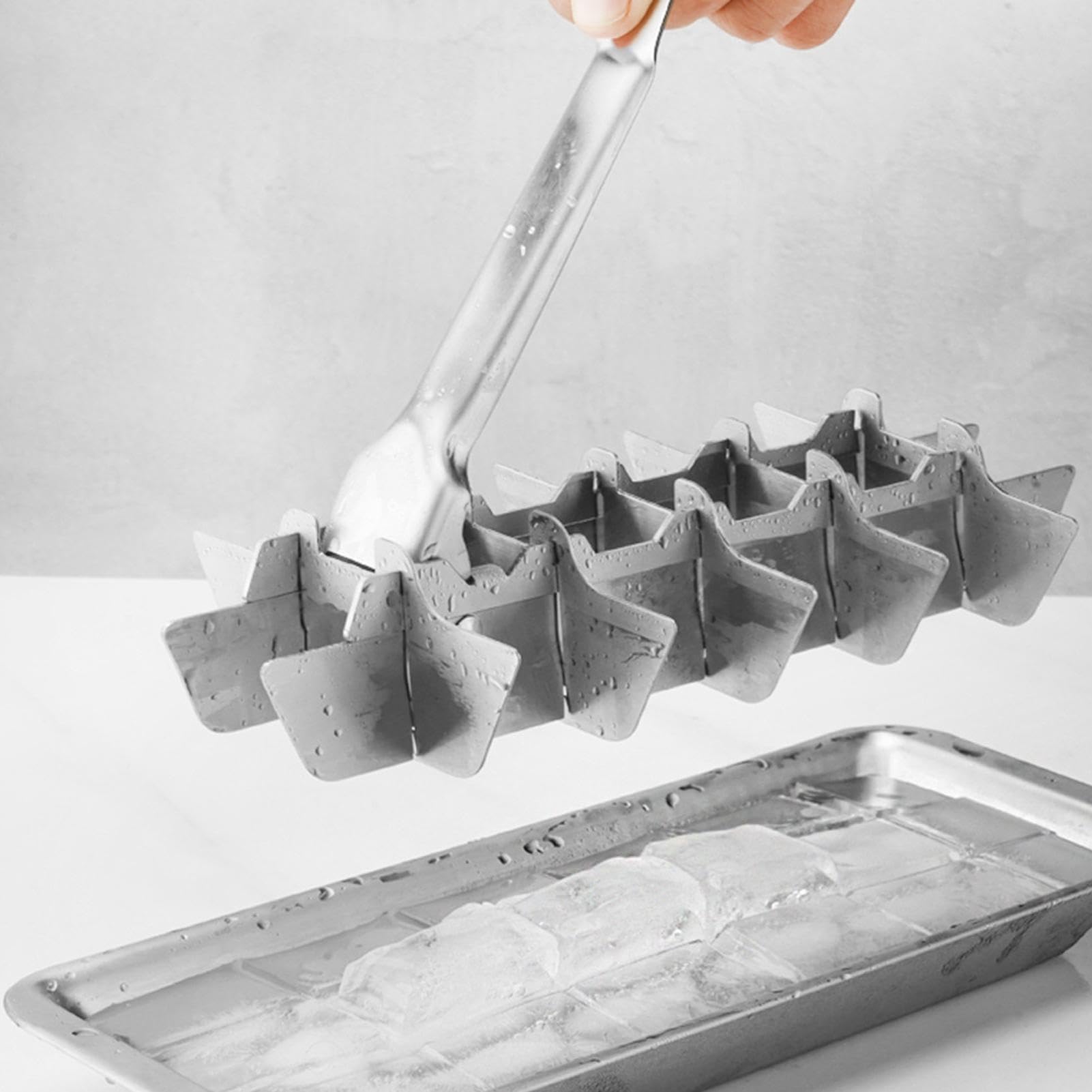 Eiswürfelbehälter – 18 Fächer (1 Stück) Griff mit zum einfachen Lösen | Schmelzschneemaschine, DIY, abnehmbare Form für Tiefkühlkost, Zubereitung von gekühlten Getränken D