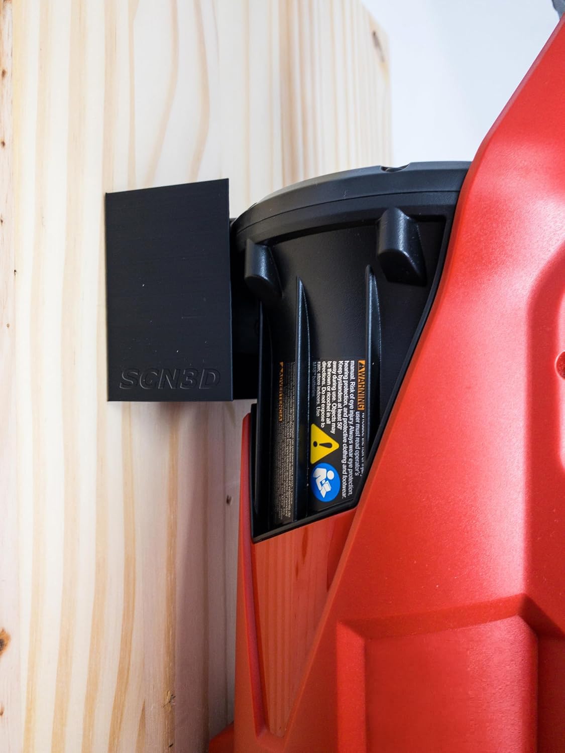 Milwaukee M18 - Soporte de pared para soplador de hojas de combustible, compatible con 2724-20 y 2724-21, soporte de pared para soplador de hojas para almacenamiento de garaje, fácil instalación con