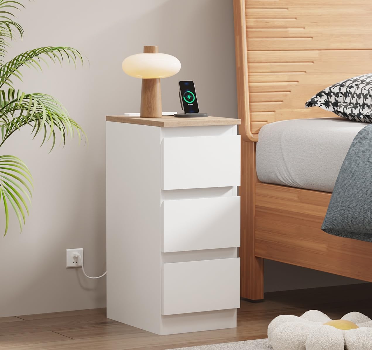 Pantanal Slim Bedside Table Oak with Charging Station, 25CM Small Narrow Side Table 3 Drawers Wood Nightstand Cabinet with 2 USB Ports & Power Sockets for Bedroom Living Room