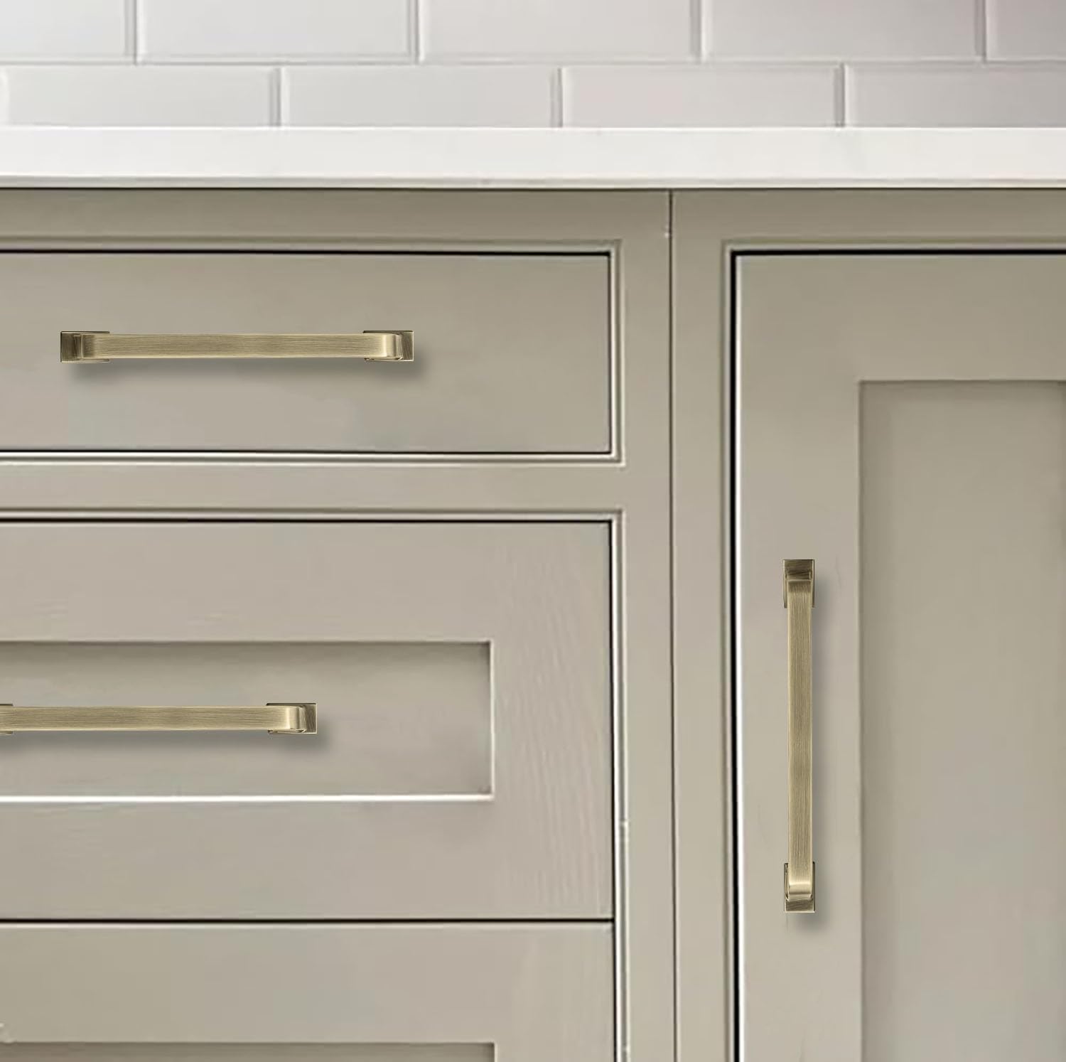 KHTUMEWARE-80266 Antique Brass Cabinet Pulls CTC 3 in (76 mm) 2-Pack in Antique Brass — KHTUMEWARE