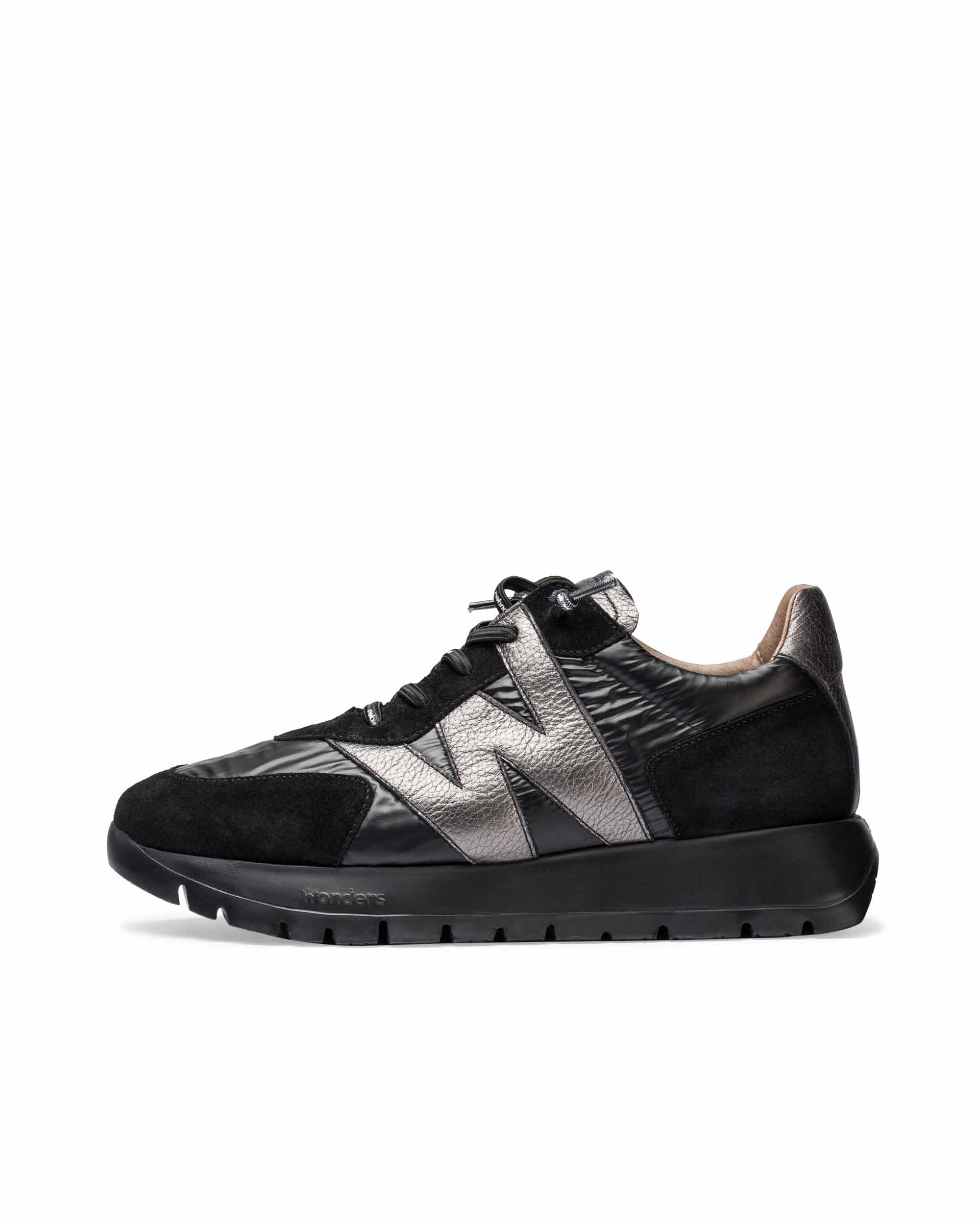 Wonders Black Odisei Sneakers