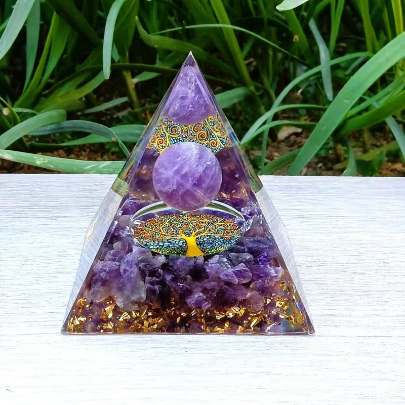 Orgonite Pyramid with Amethyst Crystal, 6CM Positive Energy Generator for Chakra Healing & Reiki, Chakra Healing Crystals Pyramid, Home Decor Gift, Meditation & Protection