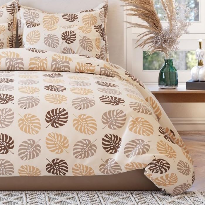 Image of DECOMIZER Super Soft Glace Cotton King Size AC Comforter || Blanket || Duvet with 1 King Size Elastic Fitted Bedsheet 72 inchX78 inch Inch and 2 Large Pillow Cover - 4 Piece Comforter Set - Paan Patta