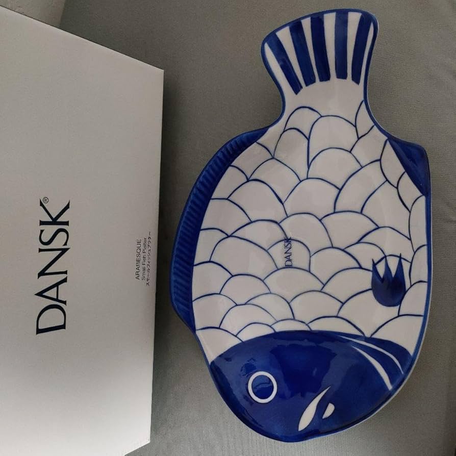 魚形陶器皿 白と青 特集】焼き魚にぴったりなお皿｜和食器