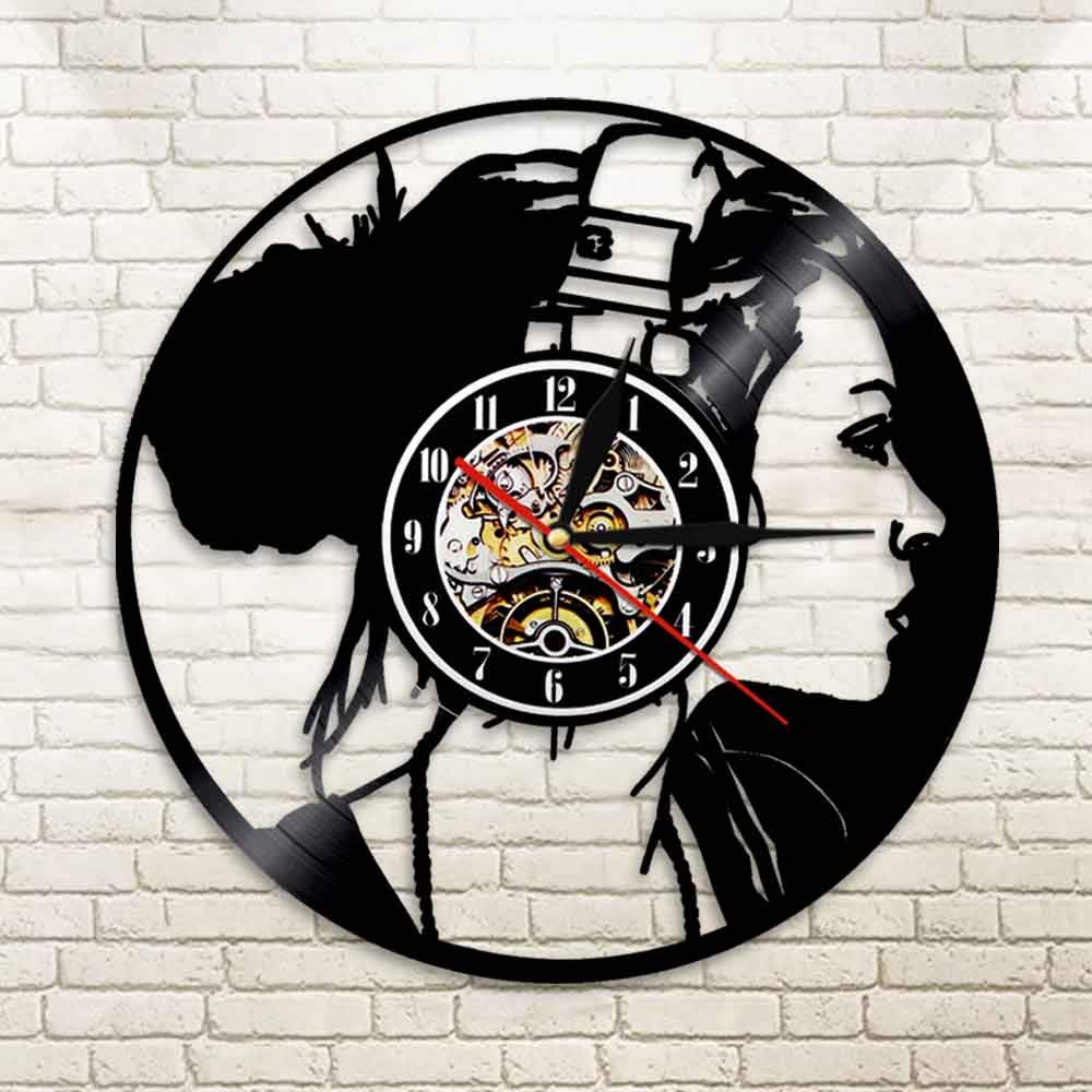 Dia 30cm Ragazza musicale Cuffie che ascolta musica Orologio da parete Ragazza da discoteca Arte da parete vintage Orologio da parete in vinile Orologio da parete Amanti della musica Regalo 7 colori