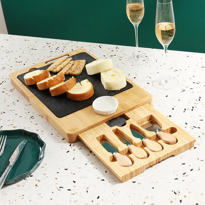 Plateau à Fromage, Plateau à Fromage en Bambou, Ensemble de Quatre pièces de Planches à Fromage en Bois avec Craie et Couteaux,Natural