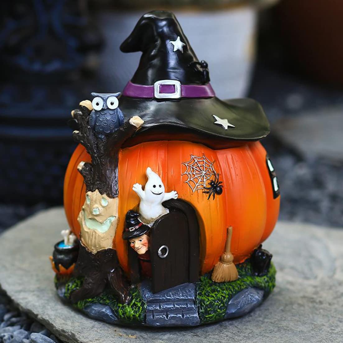 Sjfbebsy Halloween Statue, Resin Luminous Witch Pumpkin Ornament Waterproof for Garden Outdoor Decor, Halloween Resin Ornaments