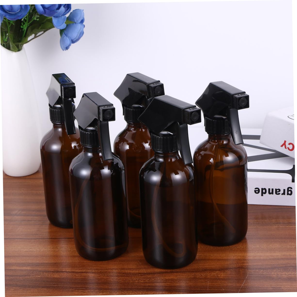 4 Stück 250 Ml Braune Sprühflaschen Aus Glas Nachfüllbare Glas Sprühflaschen Für Flüssigkeiten Aromatherapie Und Pflanzenpflege Mit Sprühkopf
