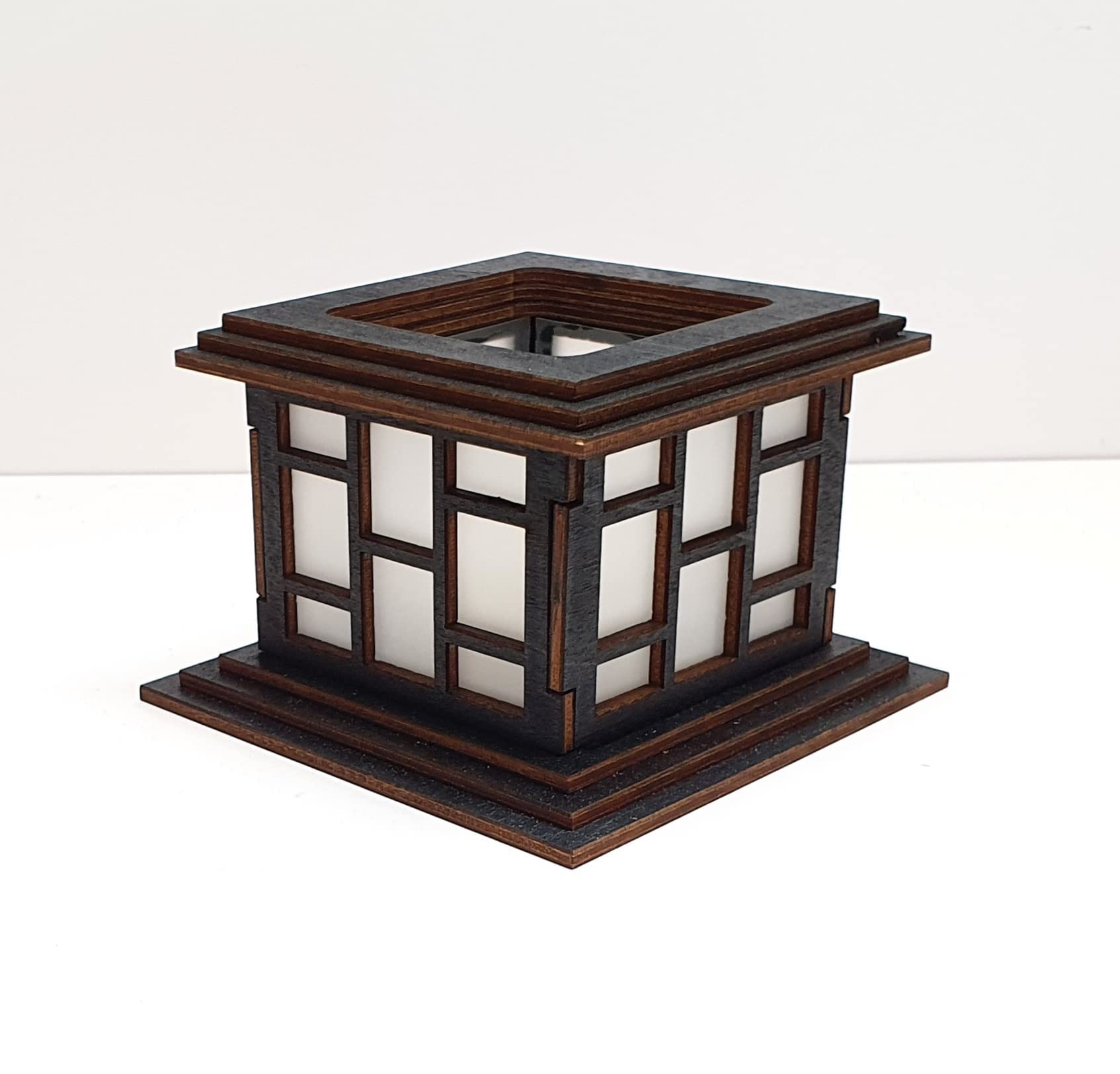 Tanno Design Japan Kerzenhalter „Reiwa“ Aus Holz & Pergament – Mit Teelichtfunktion, Dekorativ Für Zuhause Oder Restaurant