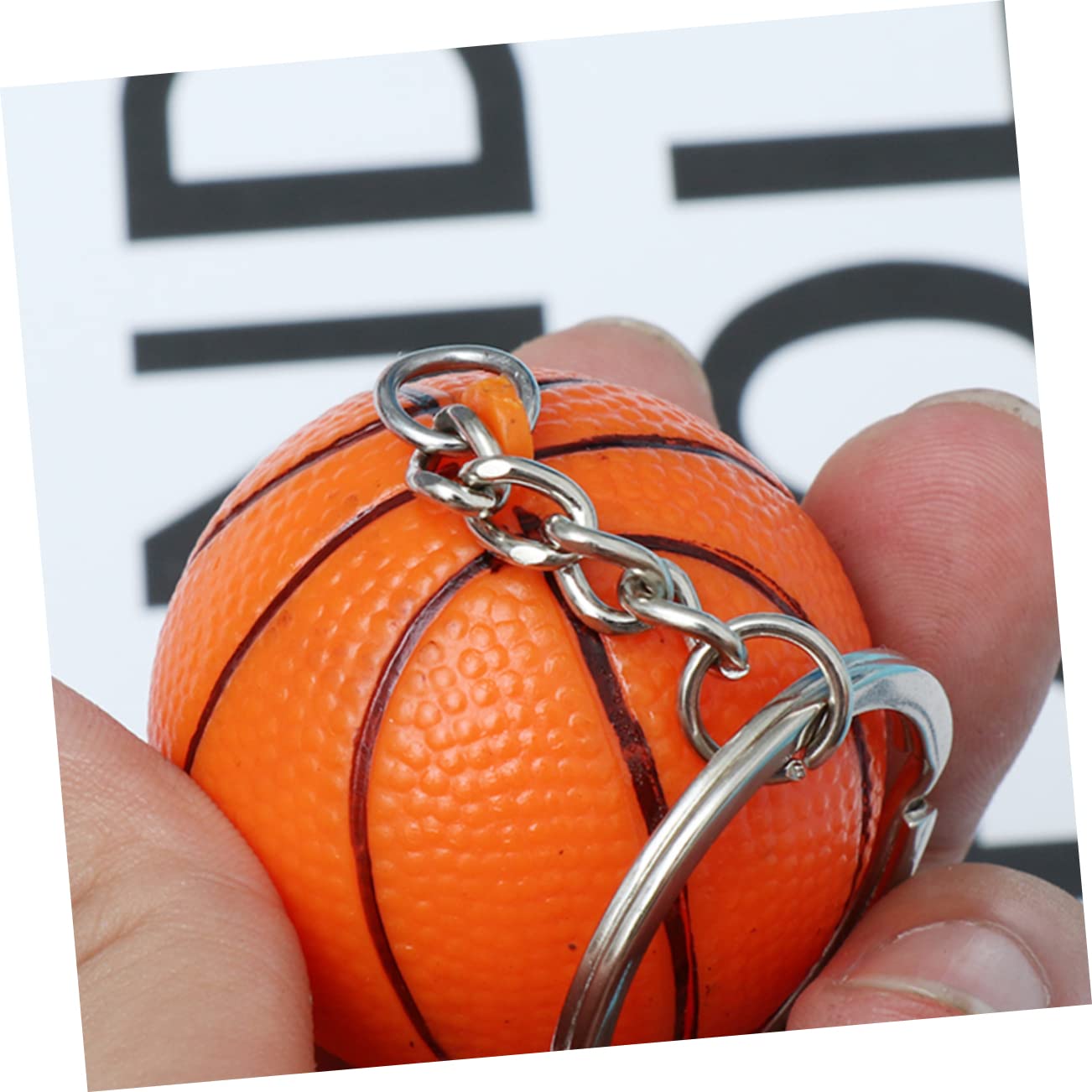 CLISPEED 20 Pz Portachiavi Sportivo La Festa di Basket Favorisce di Basket Portachiavi Mini con Palloni Sportivi Sportivi Souvenir Pu Bambino