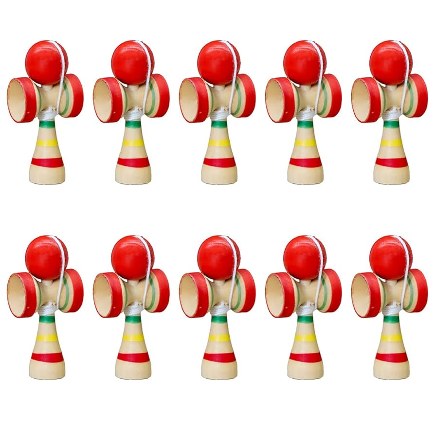 クリアな青緑に鮮やか黄で、回転する輪状モチーフのモザイク小型平玉　前後～6C頃の クリアな青緑に鮮やか黄で、回転する輪状モチーフのモザイク小型平